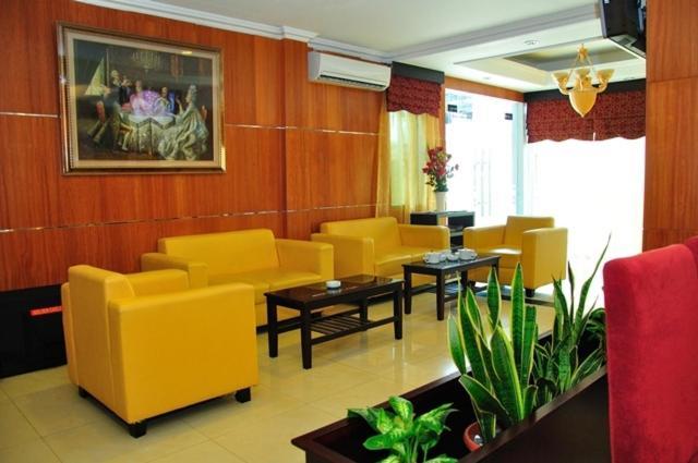 Feodora Airport Hotel Palembang Ngoại thất bức ảnh