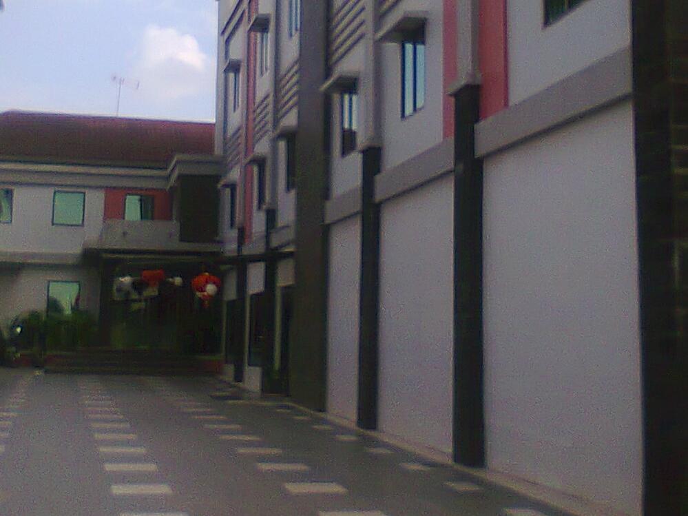 Feodora Airport Hotel Palembang Ngoại thất bức ảnh