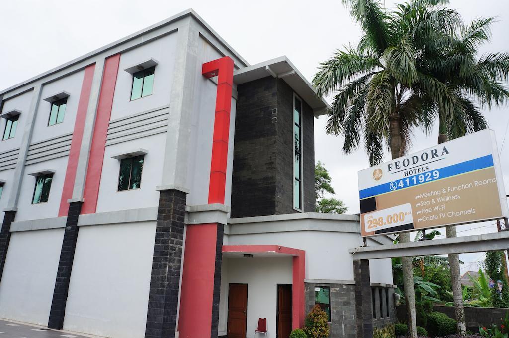 Feodora Airport Hotel Palembang Ngoại thất bức ảnh